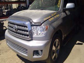 2008 TOYOTA, SEQUOIA, SILVER, SR5, AT, 2WD,    Z25128